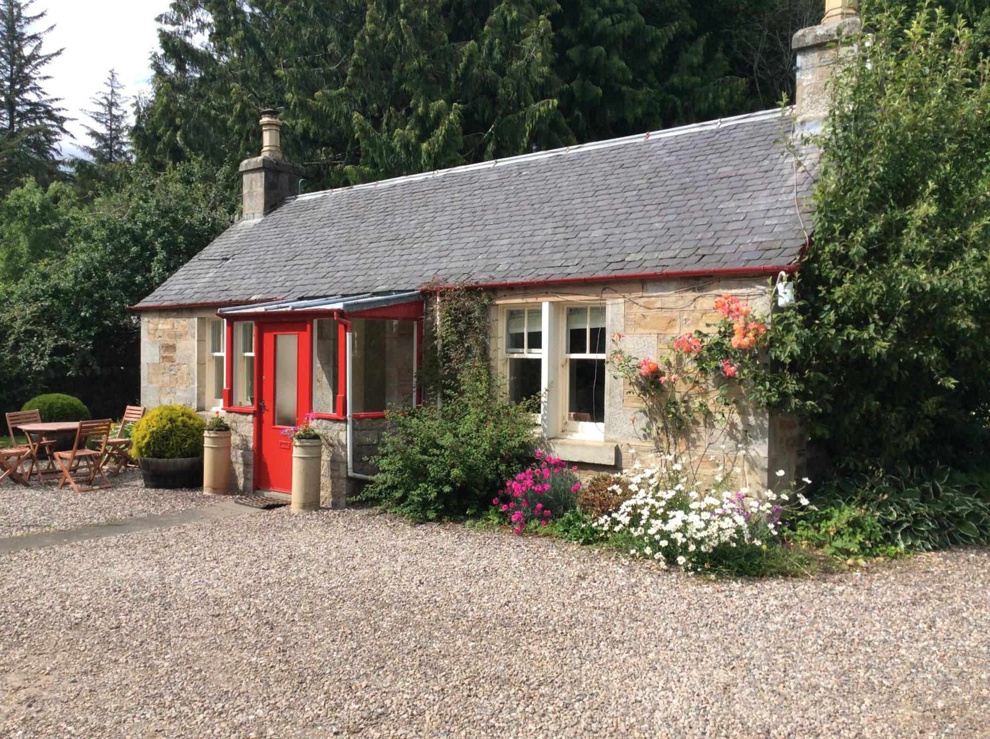 Annslea Garden Cottage 皮特洛赫里 外观 照片